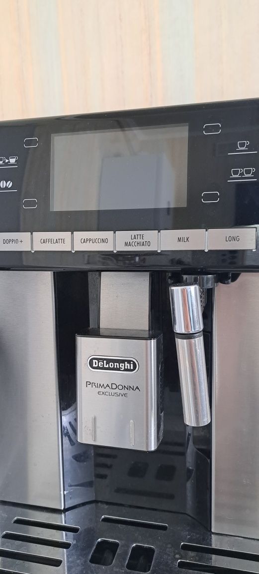 Кофемашины Delonghi Primadonna гарантия 3 месяца