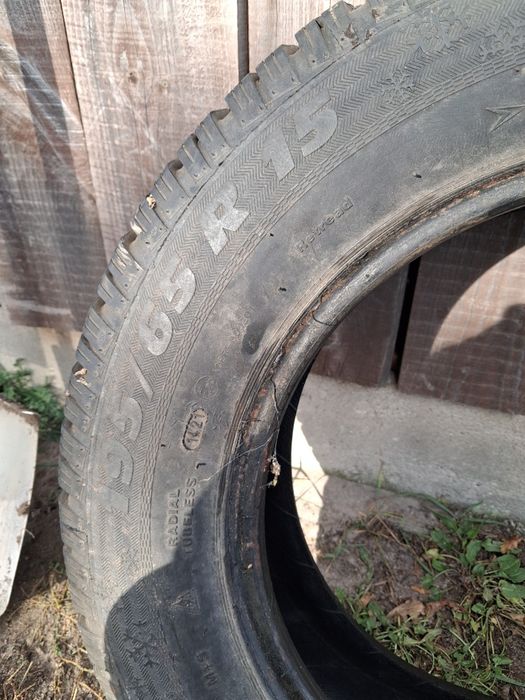 Sprzedam opony zimowe 195/65r15