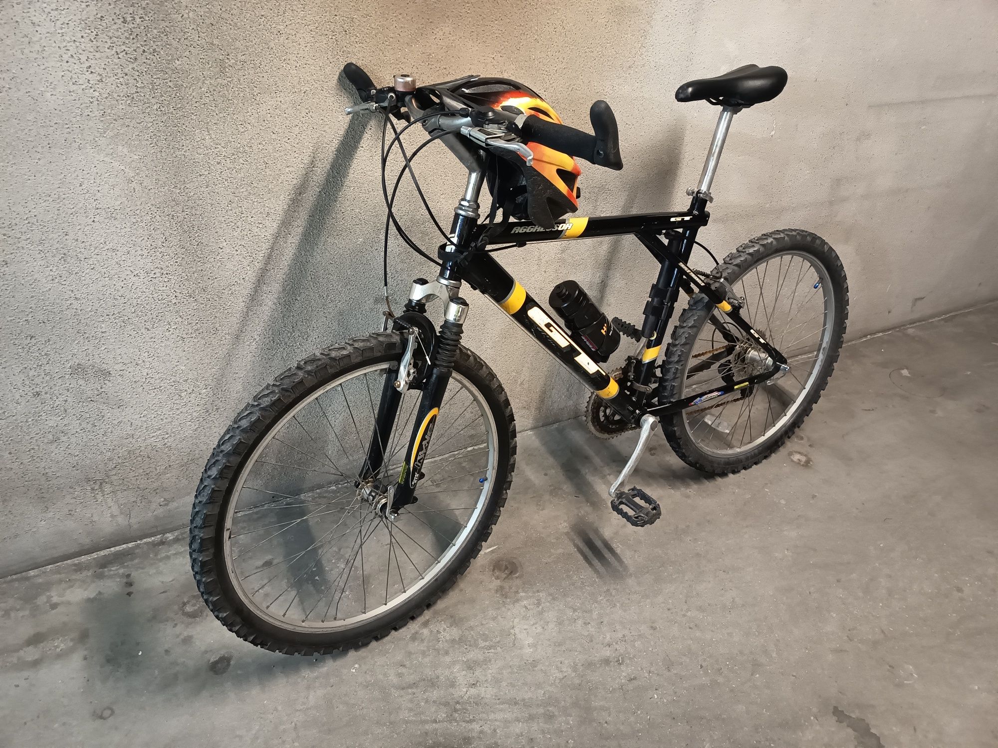2 Bicicletas GT Agressor e Teams Pro 4210