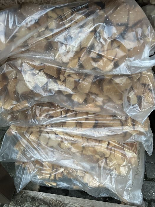 Brykiet drzewny , pellet , rozpalka