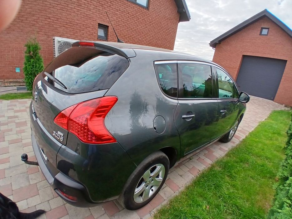 Продаж Peugeot 3008