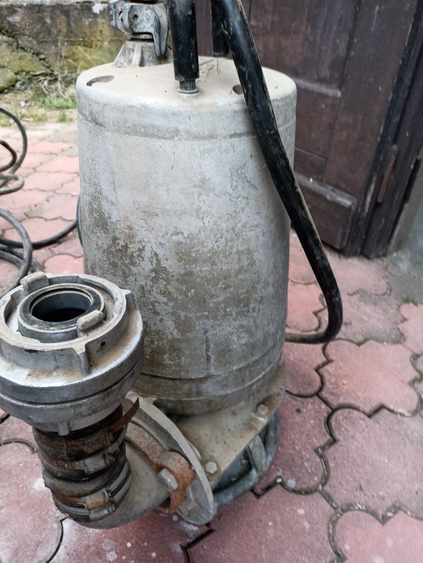 Pompa do wody flyght  7.5hp 5.6 kw