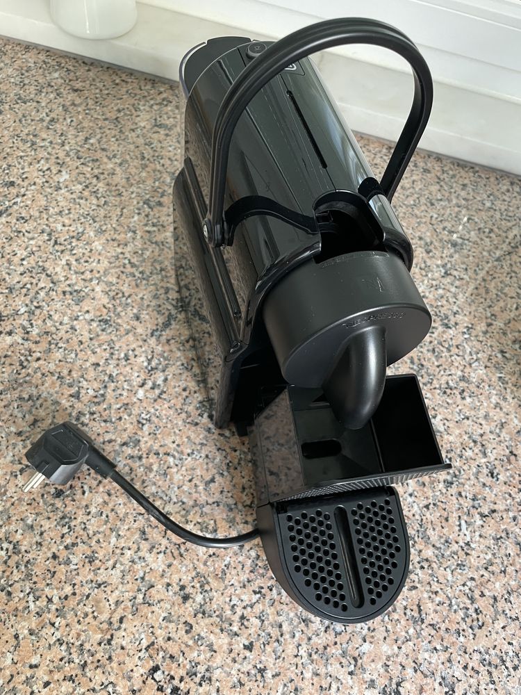 Máquina de Café Nespresso