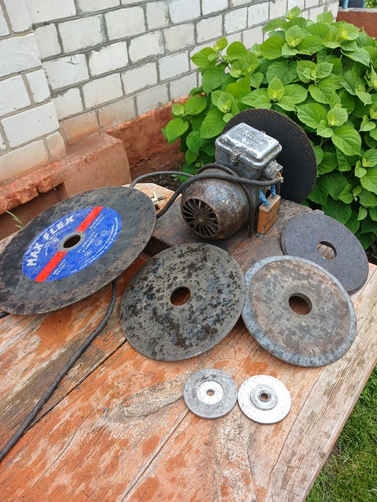 Продам невеликий наждак