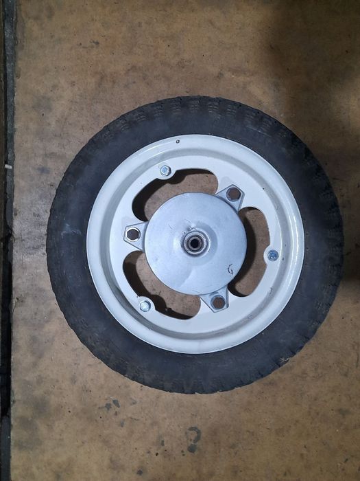 Колеса, мопед mini Riga Stella