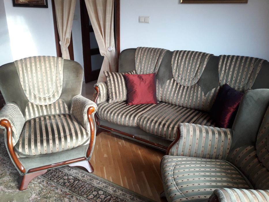 Sprzedam sofę i dwa fotele styl Retro