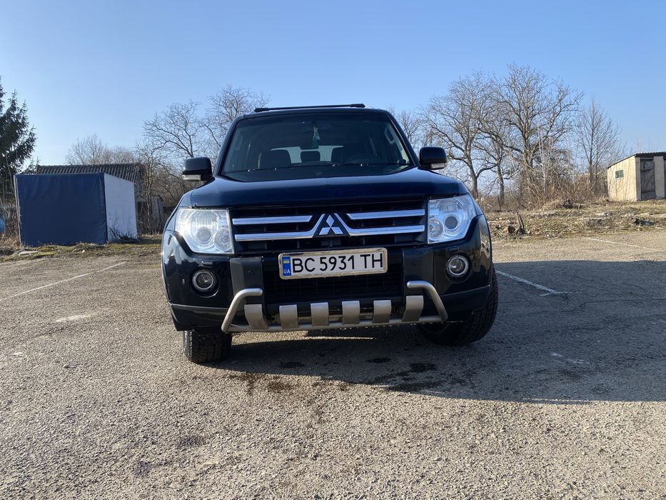 Продам Паджеро вагон 4