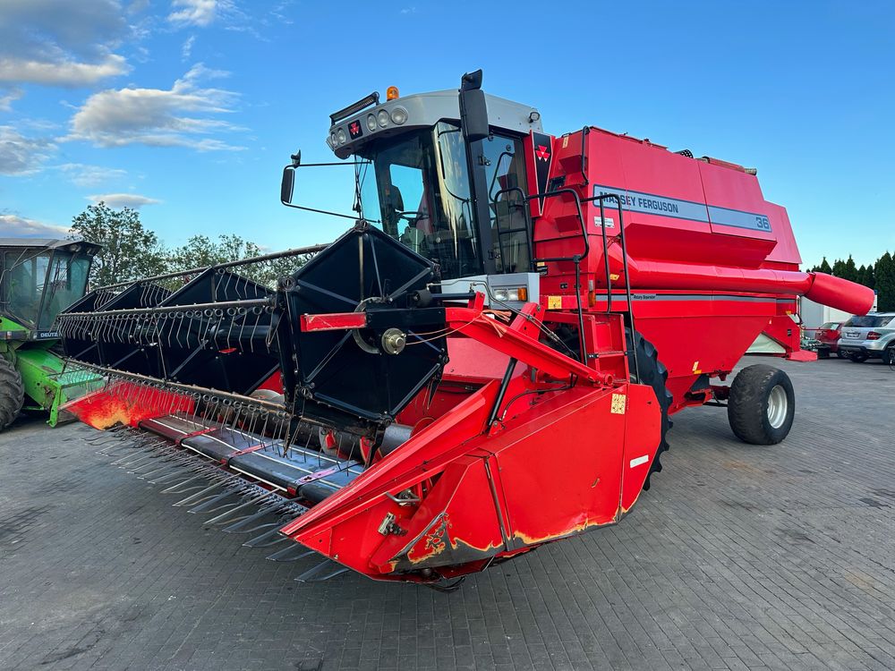 Kombajn zbożowy Massey Ferguson 36 RS 1999r.  heder Powe Flow