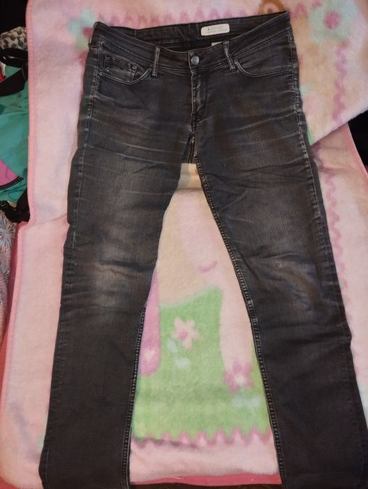 Продам жіночі джинси