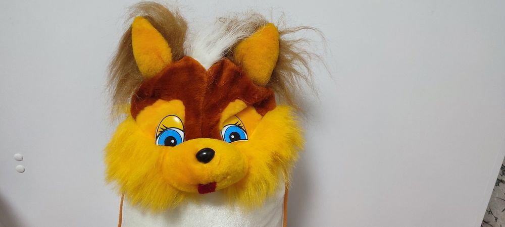 Карнавальні, маскарадні шапки