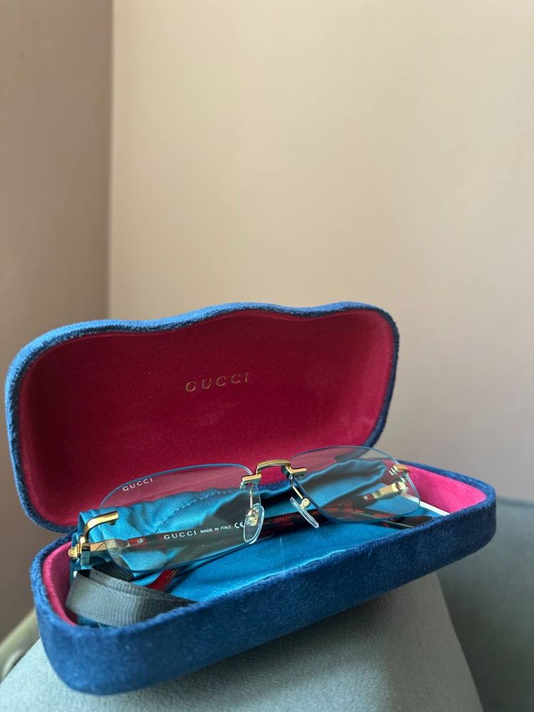 Сонце захисні куляри Gucci
