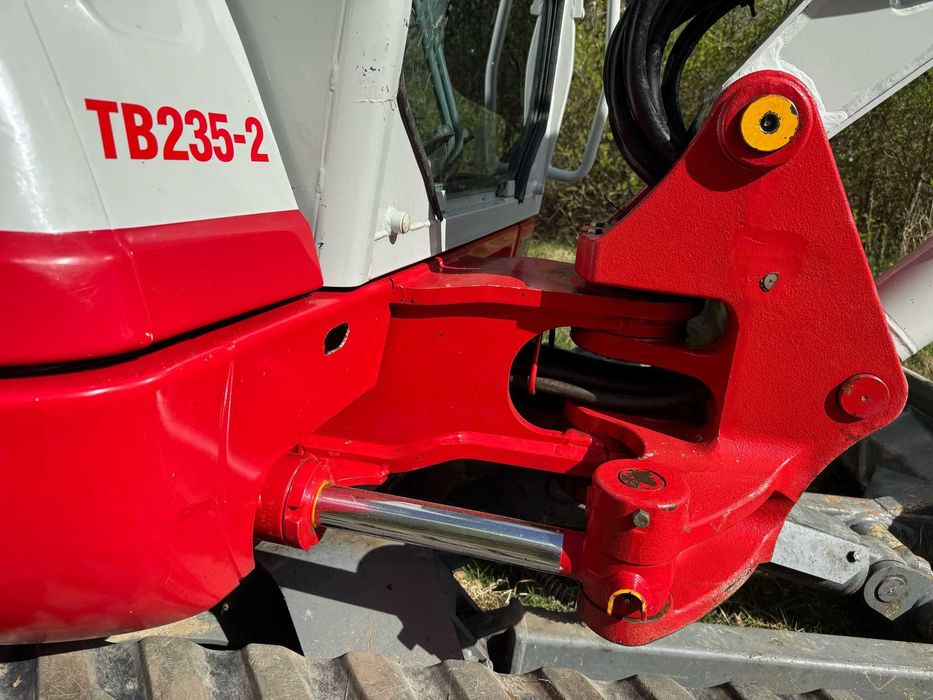 Koparka TAKEUCHI TB235V1 z Powertilt serwisowana w ASO!