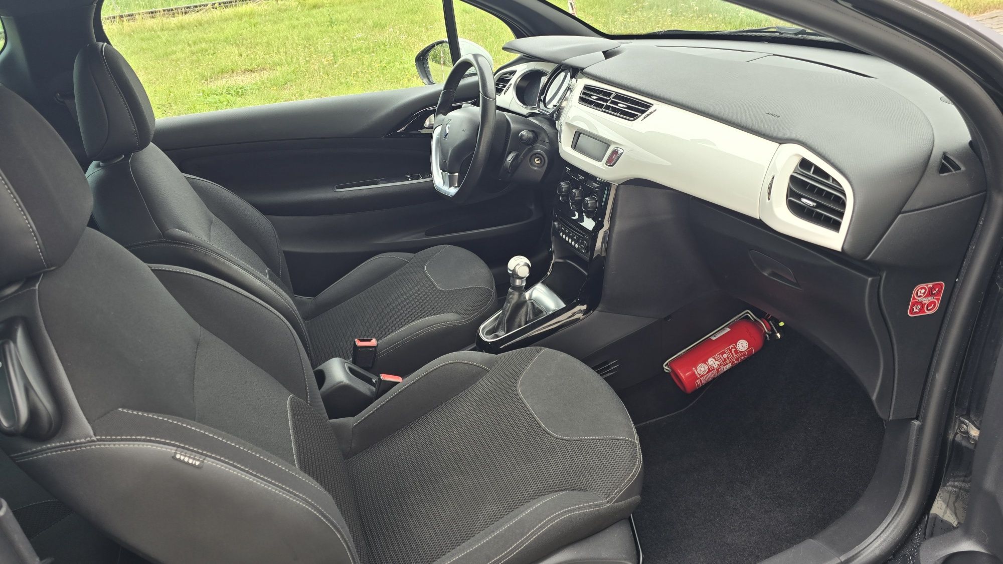 Citroen DS3 1.2 Benzyna 2013r.