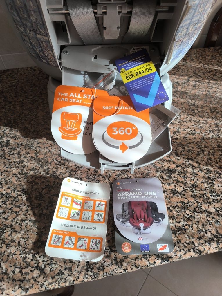 Cadeirinha giratória APRAMO ONE 360, isofix
