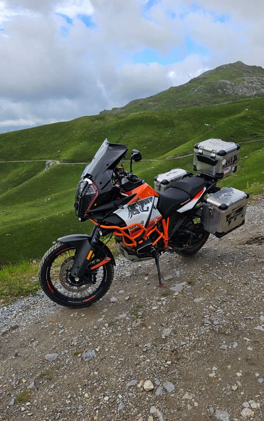 KTM 1290 super adventure R (full extras)