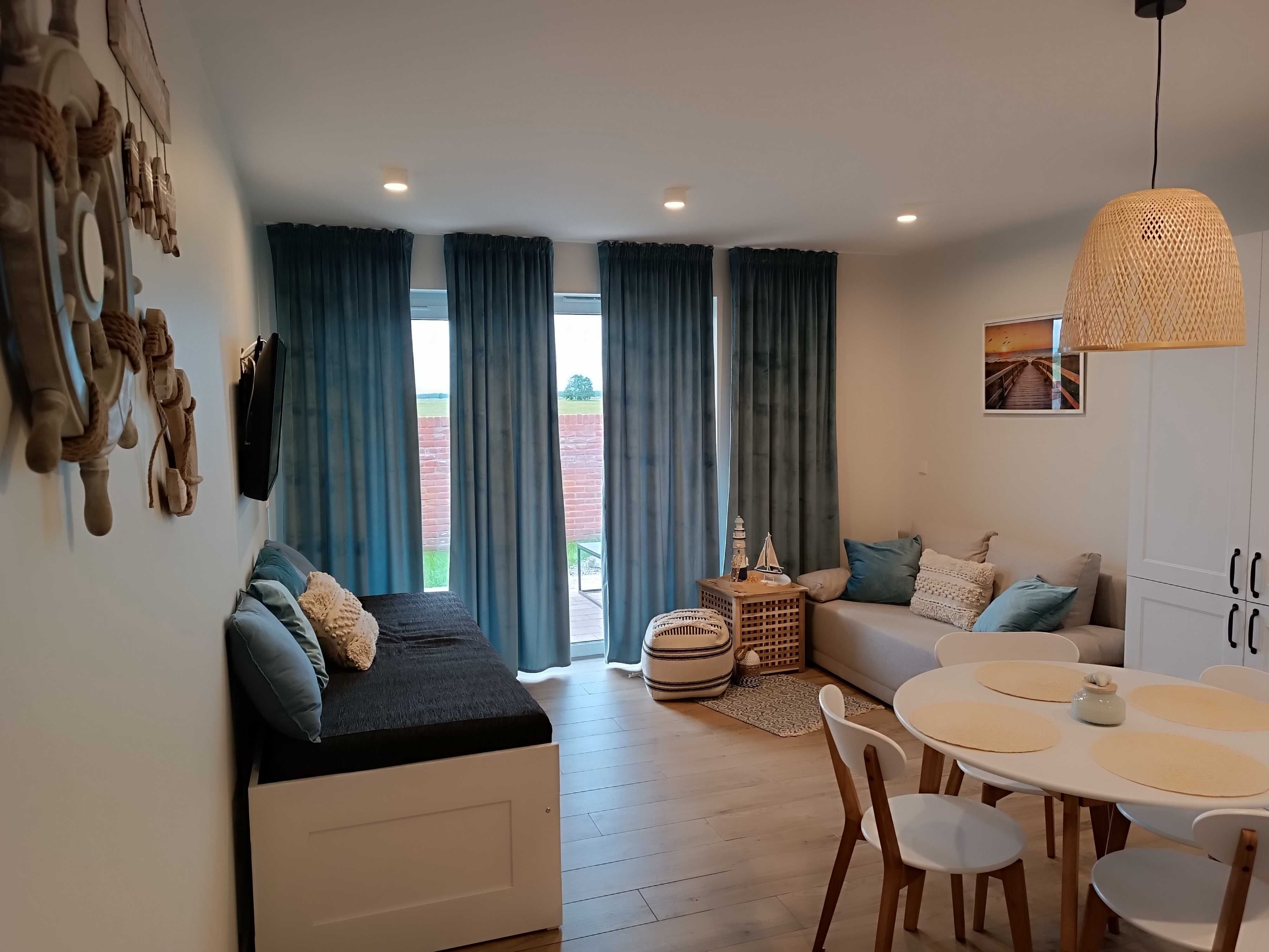 Apartament nad Morzem z basenem