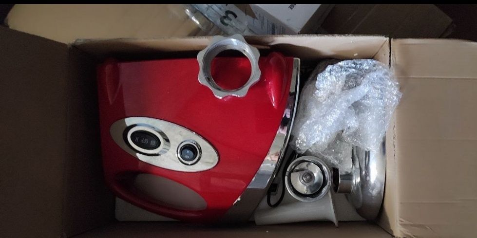 Електрична м'ясорубка