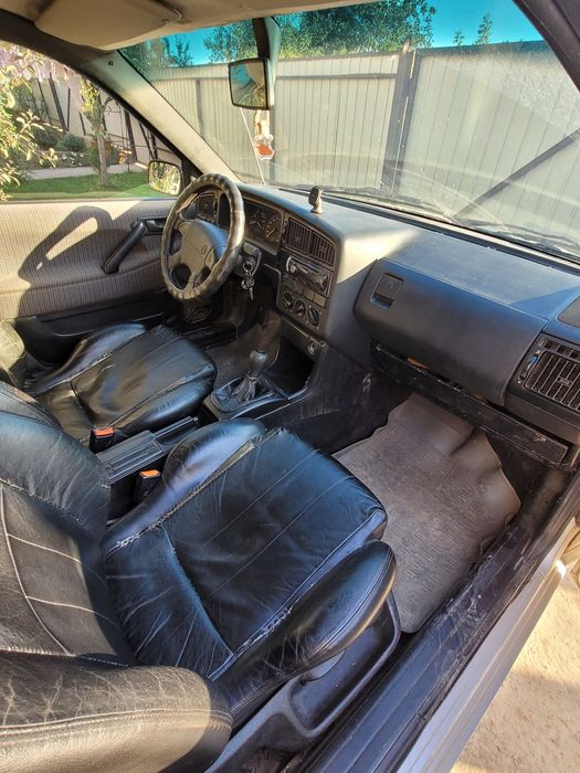 Пасат б3 , в гарному стані.