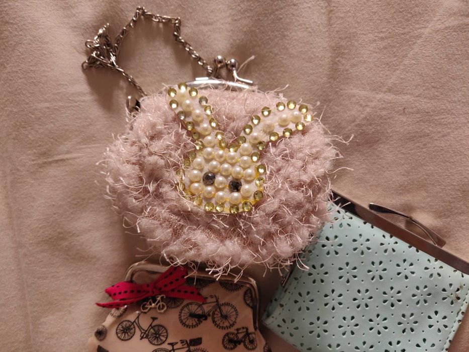 Conjunto Carteiras Senhora e Pendente Mala