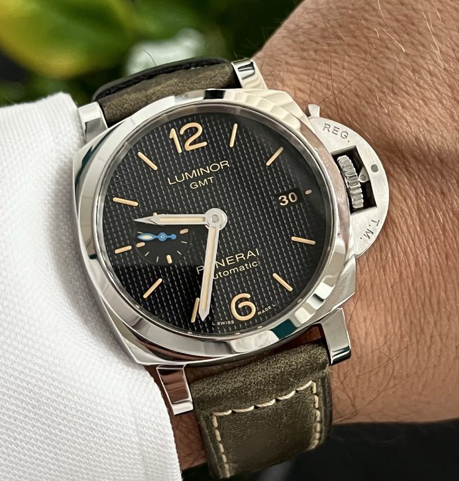 Panerai Luminor PAM01535 GMT 42mm, rolex omega