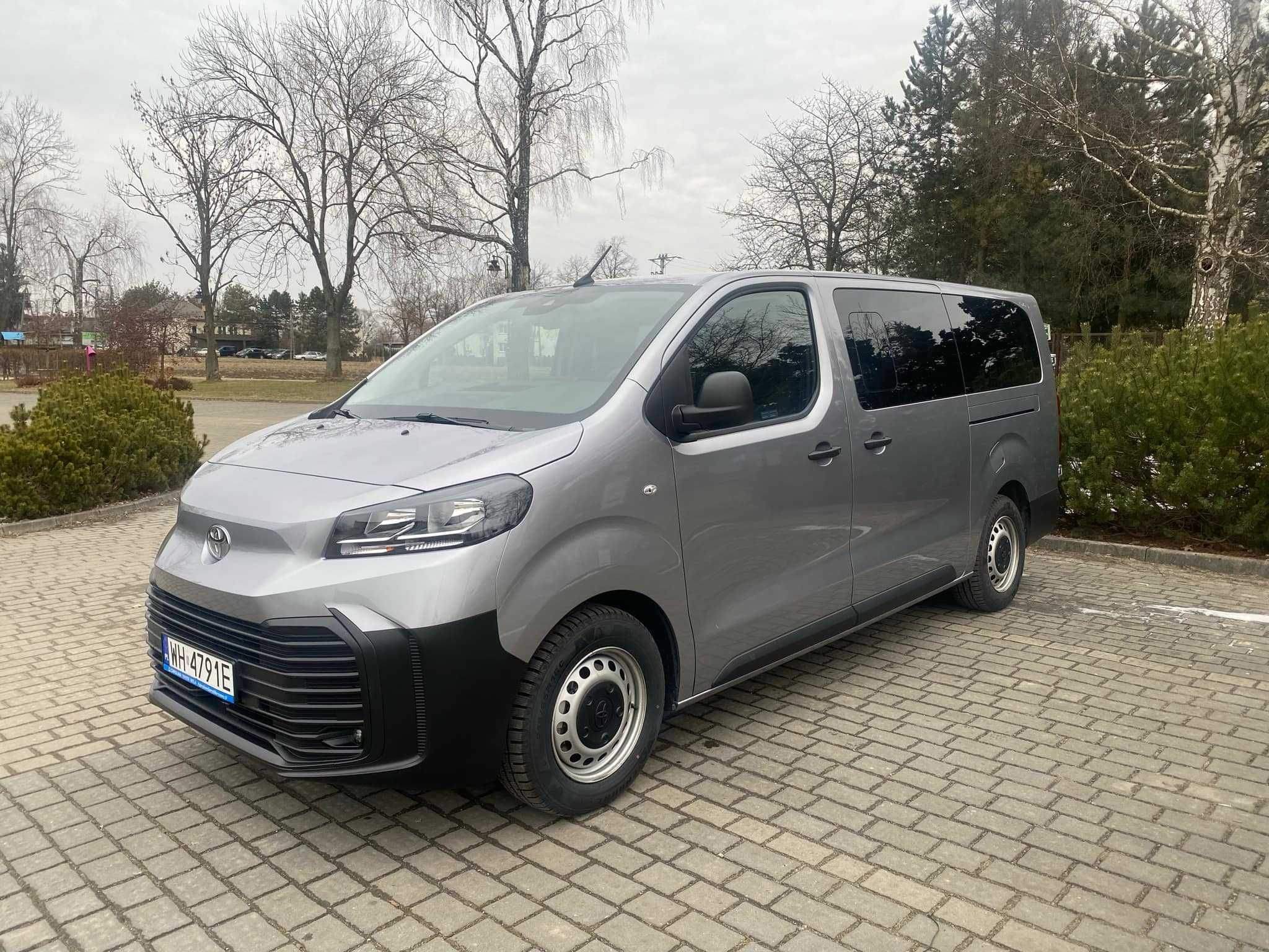 Wynajem busa 9 osobowego - nowa Toyota Proace Verso 2024