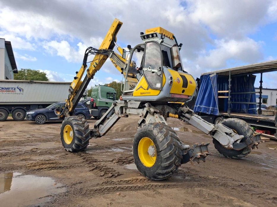Menzi Muck Koparka Górska krocząca A91