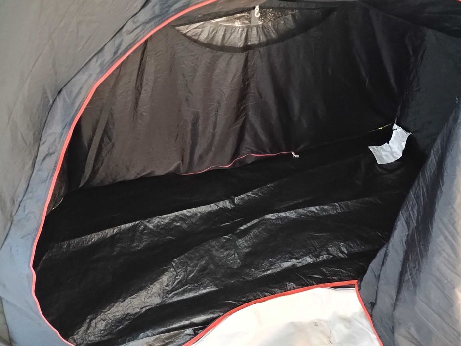 Namiot | Quechua AirSeconds 4.2 F&B | 4-osobowy, 2 sypialnie | Używane