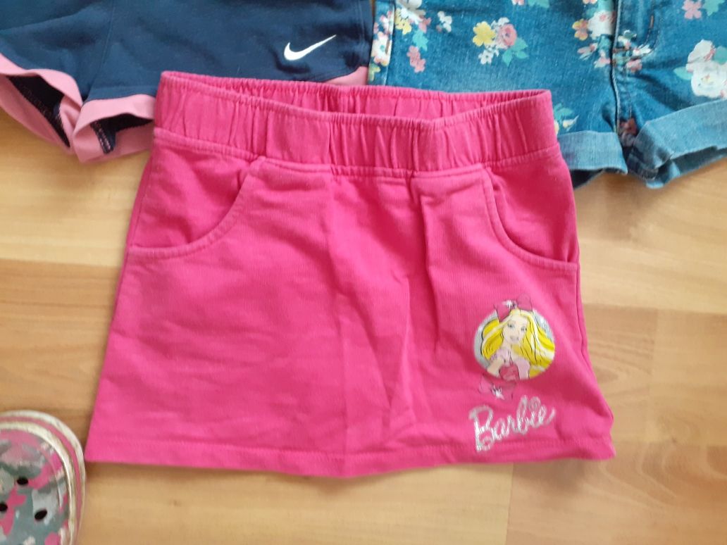 3 pak. Spodenki i spudniczka. Nike, Barbie. 110-116 cm. Wysyłka.