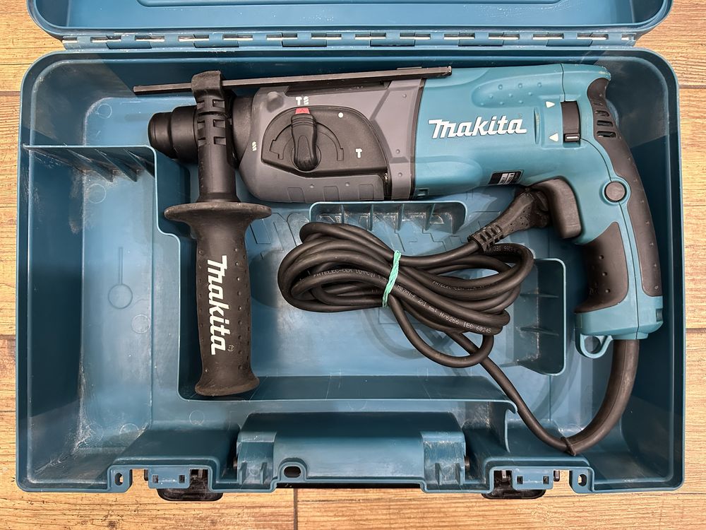 Młot, młotowiertarka udarowa 780 W Makita HR2470  | 2021r.