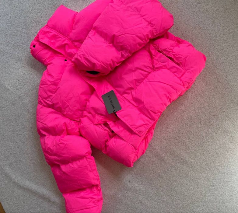 Куртка Balenciaga баленсіага рожева розмір с та  Л