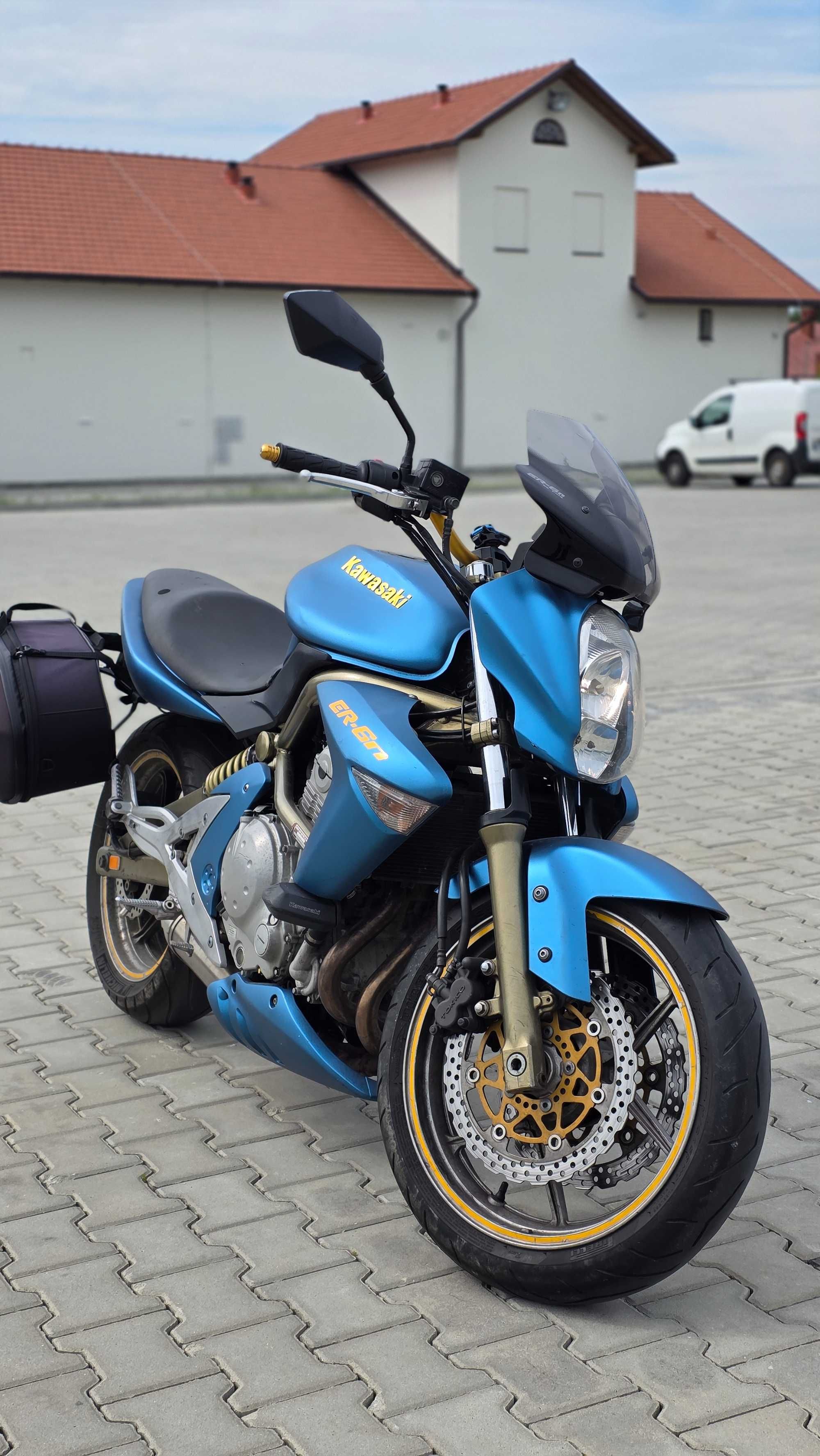 Motocykl Kawasaki ER 6N 650