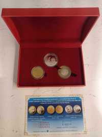 Kolekcja numizmatów z wizerunkiem Jana Pawła II