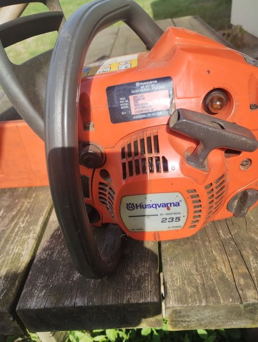 Pilarka spalinowa Husqvarna 235