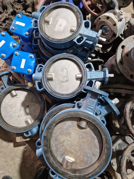 Затвор задвіжка засувка баттерфляй 200 250 300 400