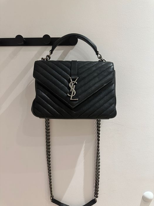 Saint Laurent College Medium