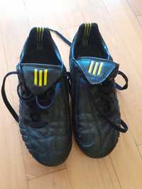 Korki Adidas, buty piłkarskie dla dzieci roz. 33