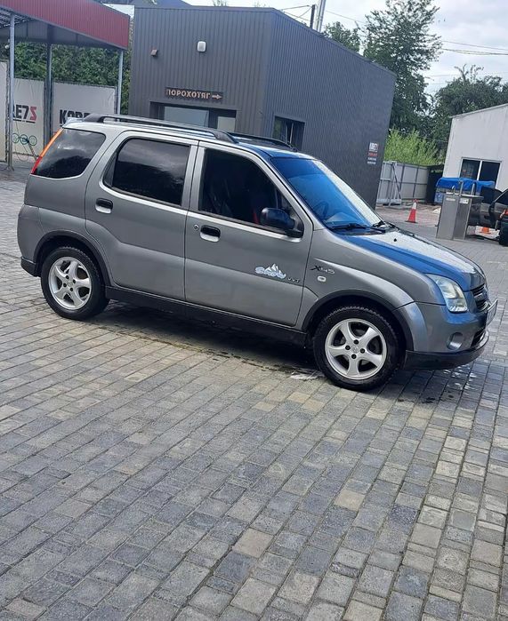 Suzuki insignia 4x4