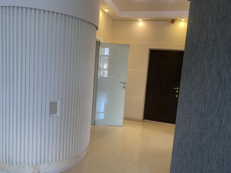 Продаж 1-ком 60 м/кв ЖК Пори року