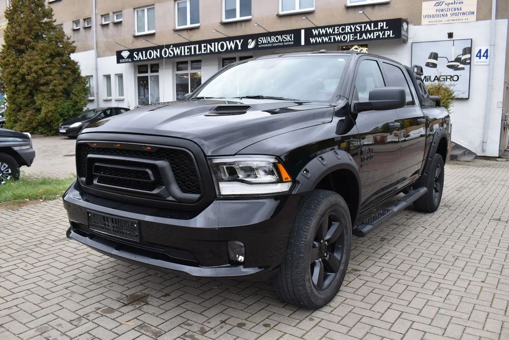 RAM 1500 2022 !! 5.7 V8 400 KM !! Bogate wyposazenie !! 4x4 !! 55 tys km !!