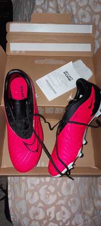 Chuteiras Nike Phantom GX Academy