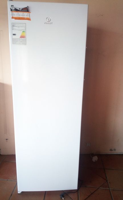 Arca congeladora Indesit