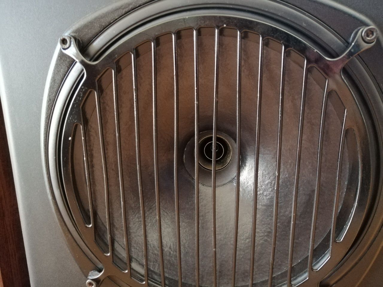 Colunas Tannoy 15 100db (driver Dual Concentric)- de estúdio.