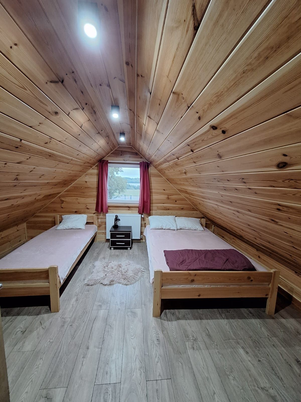 Domek do wynajęcia nad jeziorem nocleg podlasie jacuzzi, balia