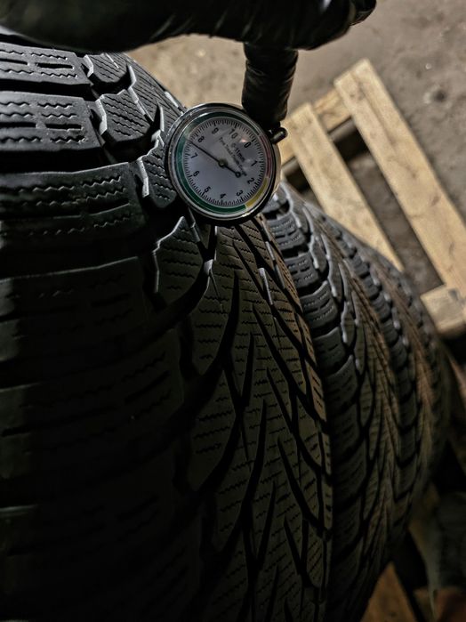 235/55r20 + 255/50r20 Nokian | 2024 | 7.5mm | Преміум різноширокі шини