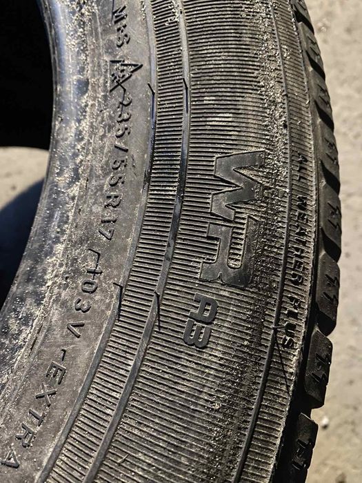 235.55.17 Nokian 4шт зима БУ склад шины резина 55 R17 Шиномонтаж Харьк