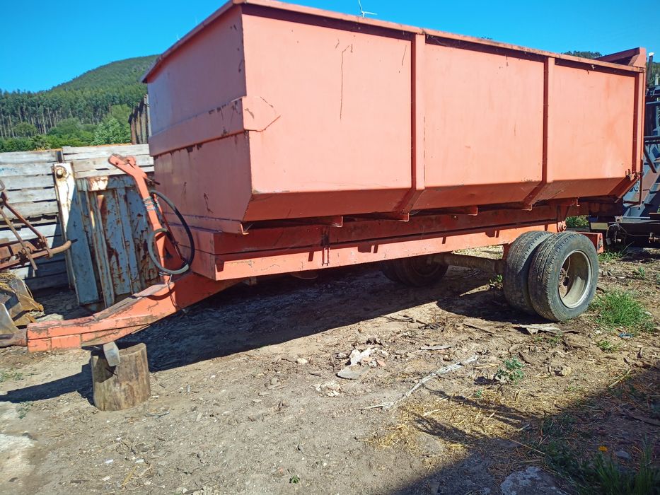 reboque agricola banheira