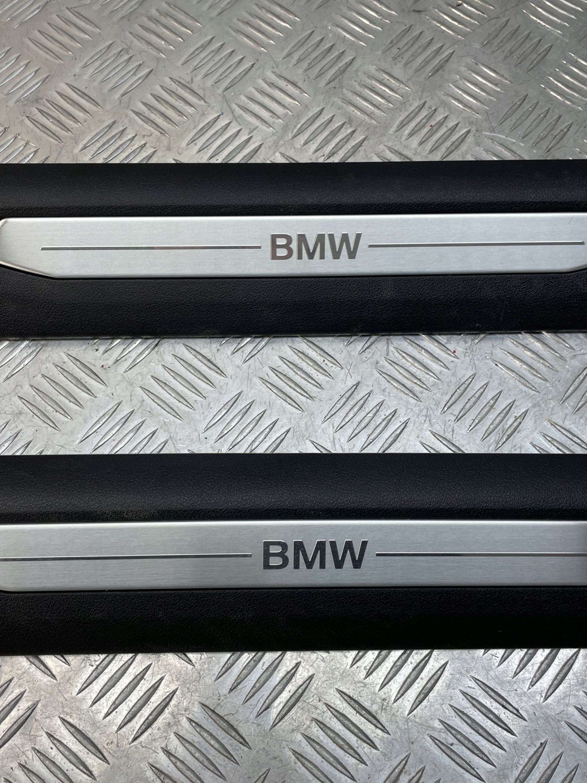 BMW f40 Listwa osłna nakładka Progowa