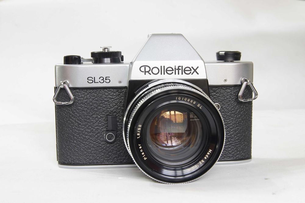 Rolleiflex SL35 + Planar SL 1.8/50