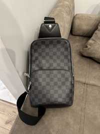 Сумка Avenue Sling Bag Louis Vuitton