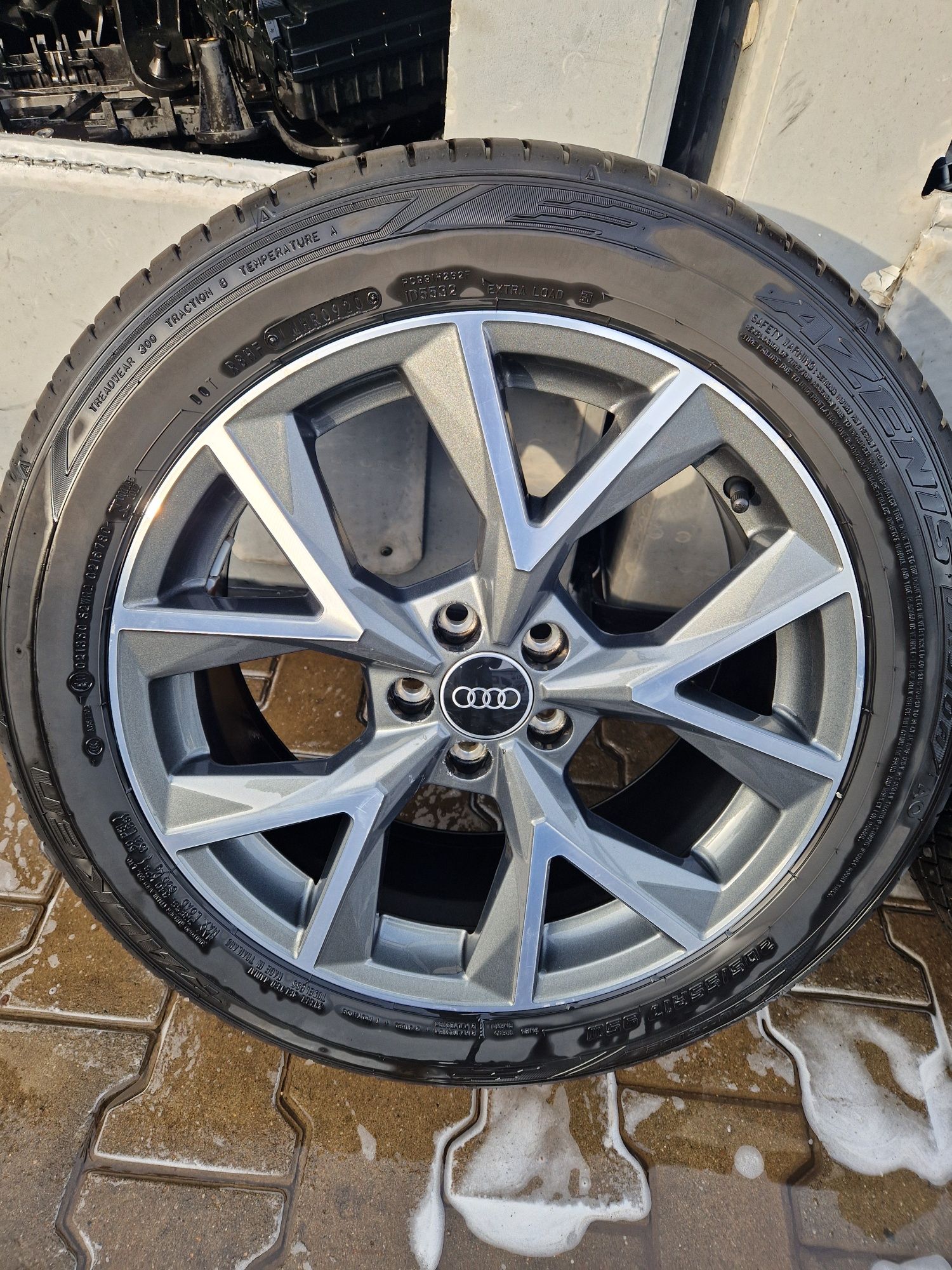 Oryginalne Koła Audi A1 S-line 205/55R17 Falken 20r. 7mm lato